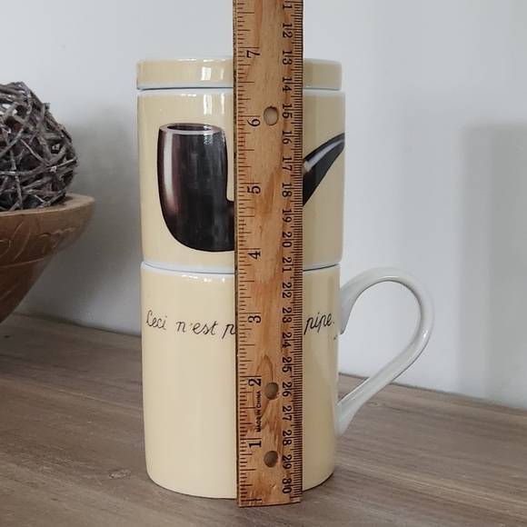 ☕ “The Treachery of Images” Coffee & Tea Mug Set – René Magritte, Rare, Art - Picture 14 of 16